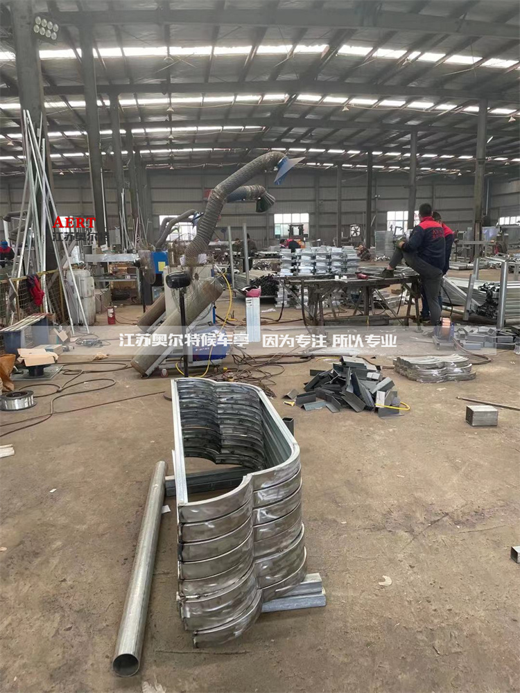 �������ĵ��������·����ָ·�����a(ch��n)����